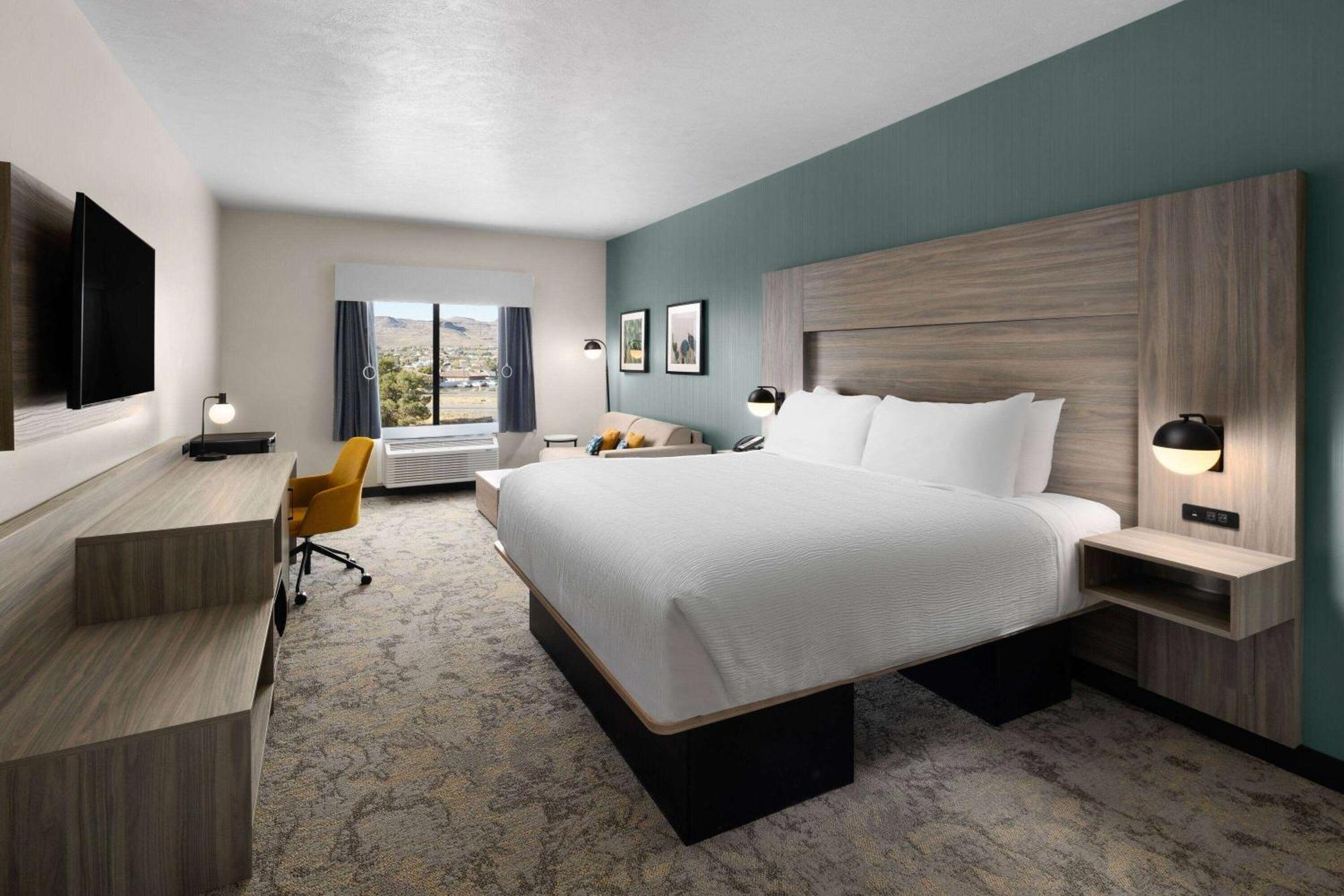 Wingate By Wyndham Kingman Hotell Exteriör bild