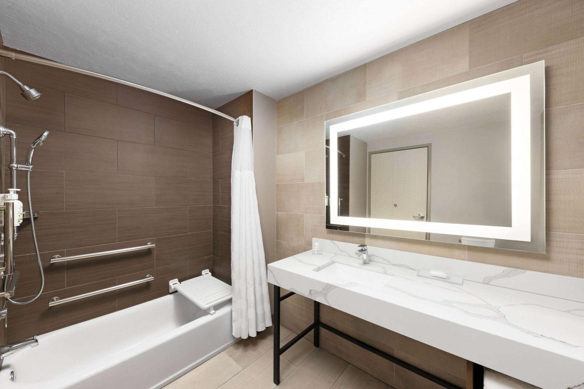 Wingate By Wyndham Kingman Hotell Exteriör bild